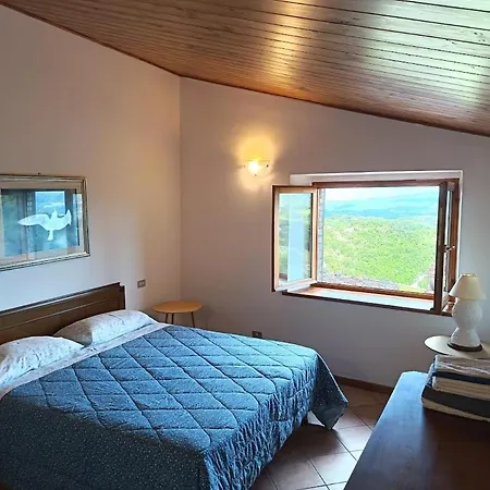 Amandola 3* Moglietta